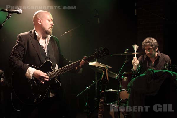 MICHAEL J SHEEHY AND THE HIRED MOURNERS - 2009-10-11 - PARIS - La Maroquinerie - Michael J. Sheehy